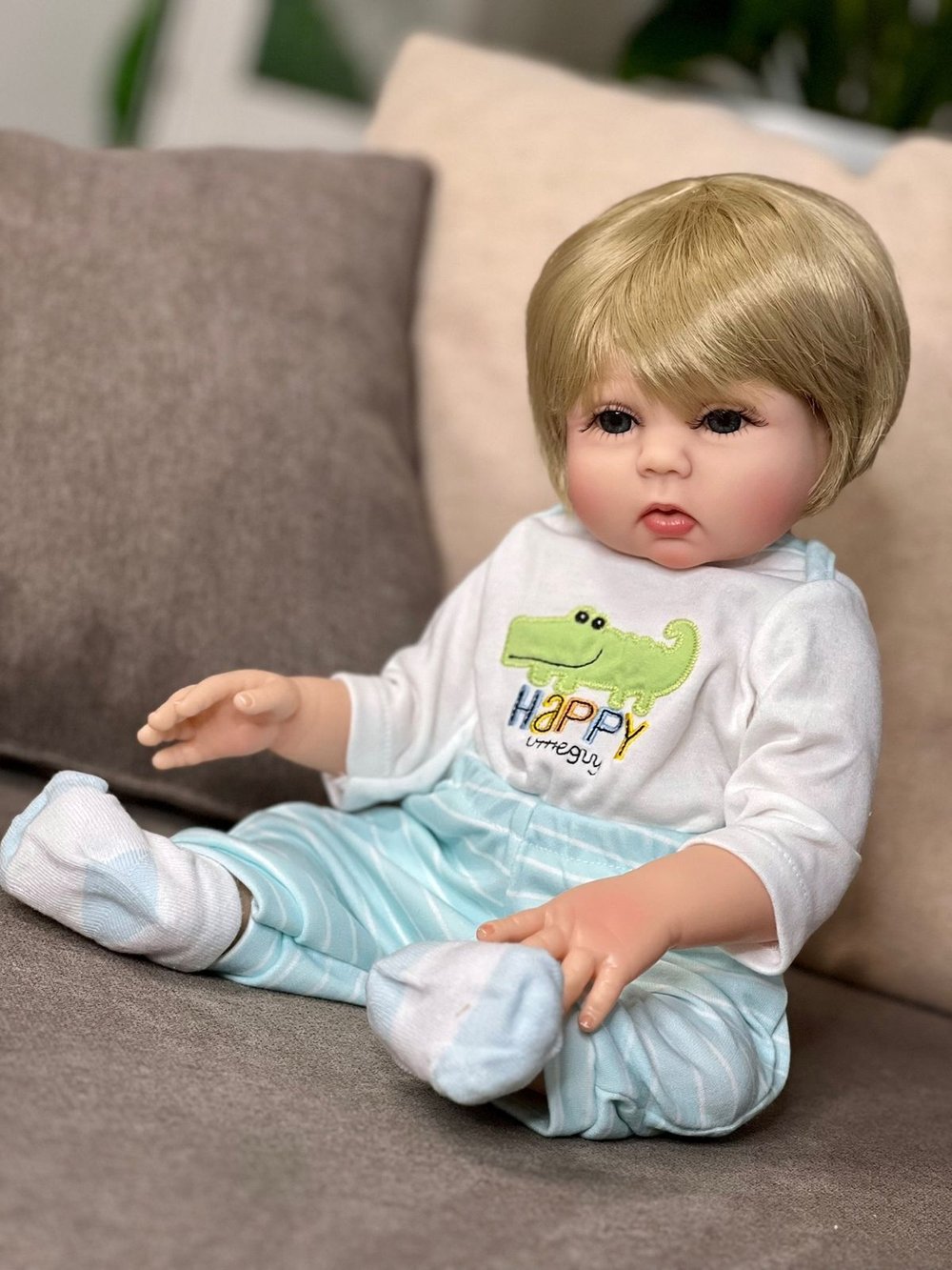 Кукла Реборн виниловая 47см в пакете (FA-043)