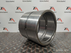 Втулка 707-76-16030
