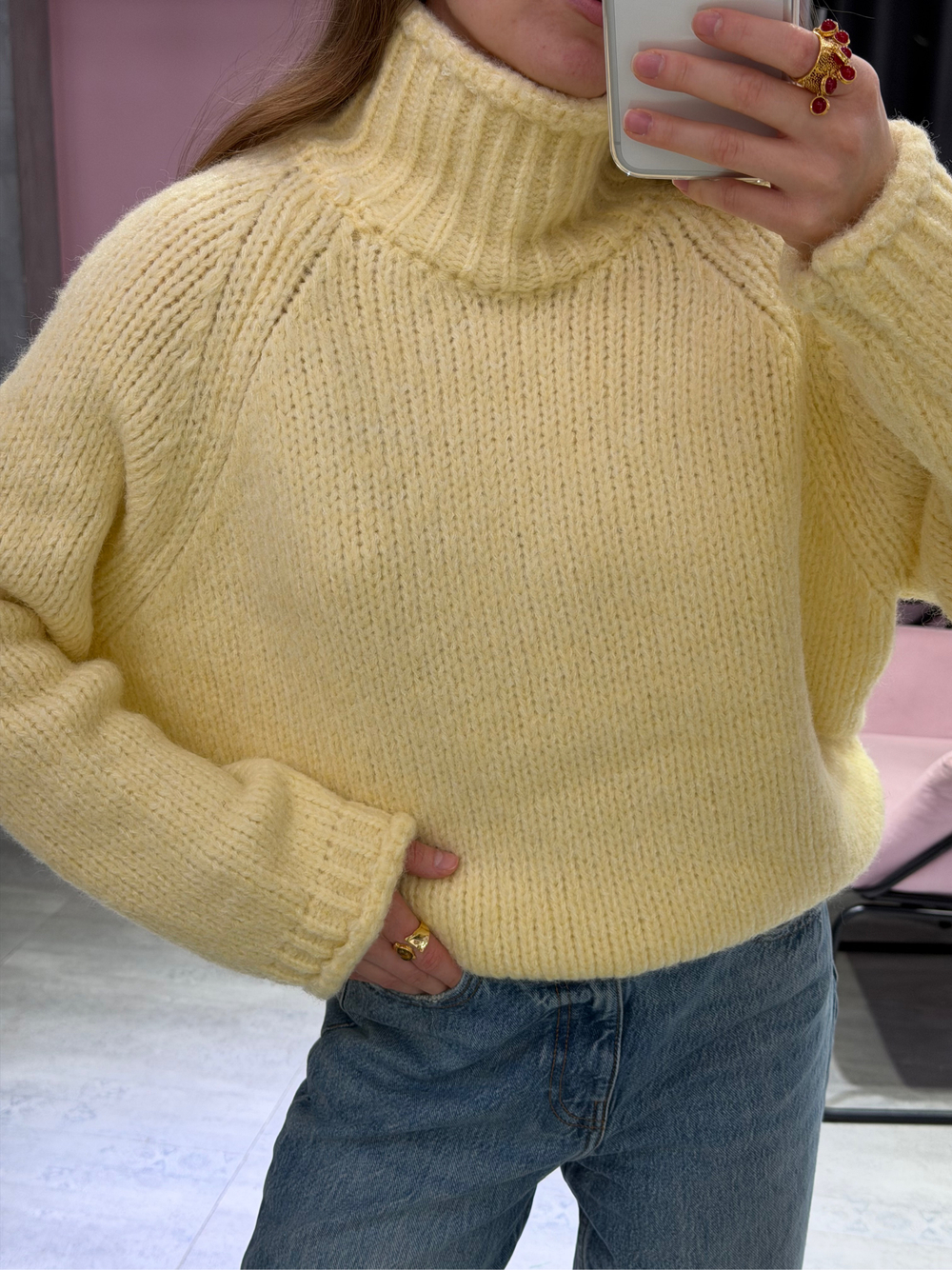 Свитер с горлом Candy сливочное масло