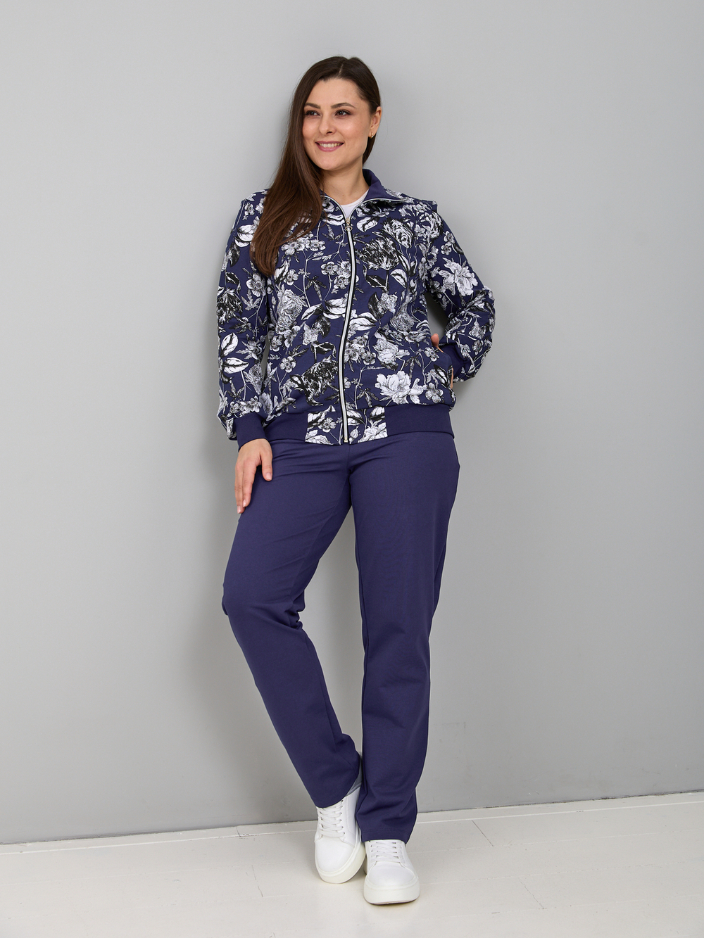 Толстовка К-184/индиго-тюльпаны