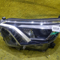 Фара левая Toyota Rav 4 CA40 (2015-2019) LED