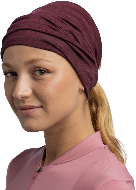 Шерстяной шарф-труба Buff Merino Lightweight Solid Garnet Фото 4