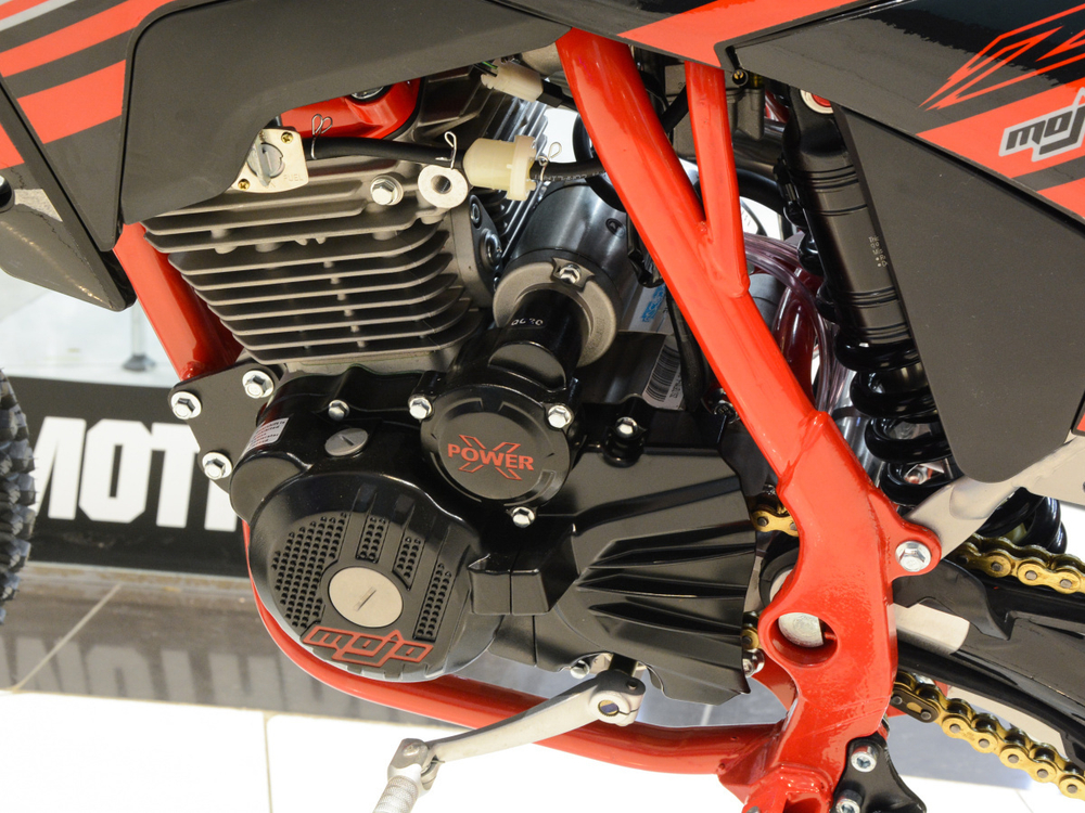 Кроссовый мотоцикл BSE Z10 Red/Black (055) 21/18