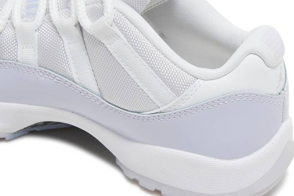 Кроссовки Jordan Air Jordan 11 Retro Low "Pure Violet" (Женская размерная сетка)