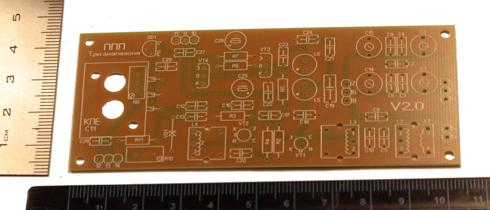 Печатная плата простого трехдиапазонного (7, 14, 21 МГц) приемника прямого преобразования. Плата вариант v2.0