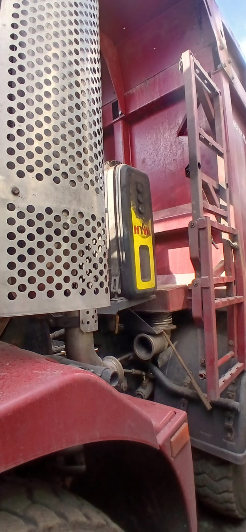 КамАЗ 65801 8x4 Самосвал 65801-T5 (Дизельный, 12,0 л, 428 л.с., МТ)