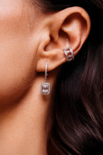 Серьги с подвесной частью на английском замке