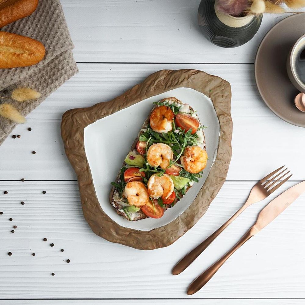 Блюдо для подачи 29*25 cм h3 cм 200 мл Crush White Matt New Brown Taiga P.L. [1]