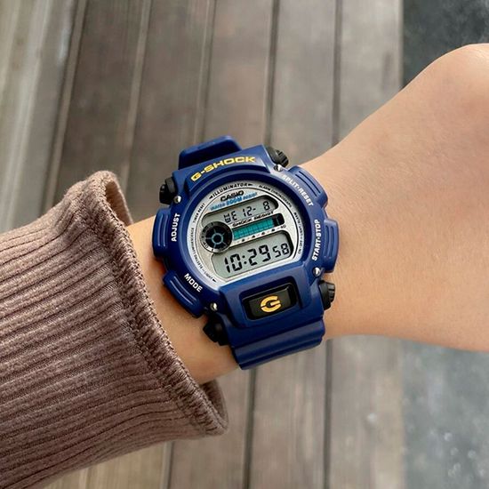 Наручные часы Casio DW-9052-2V