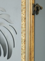 Полка квадратная "Монстера" в багетной раме с дверкой