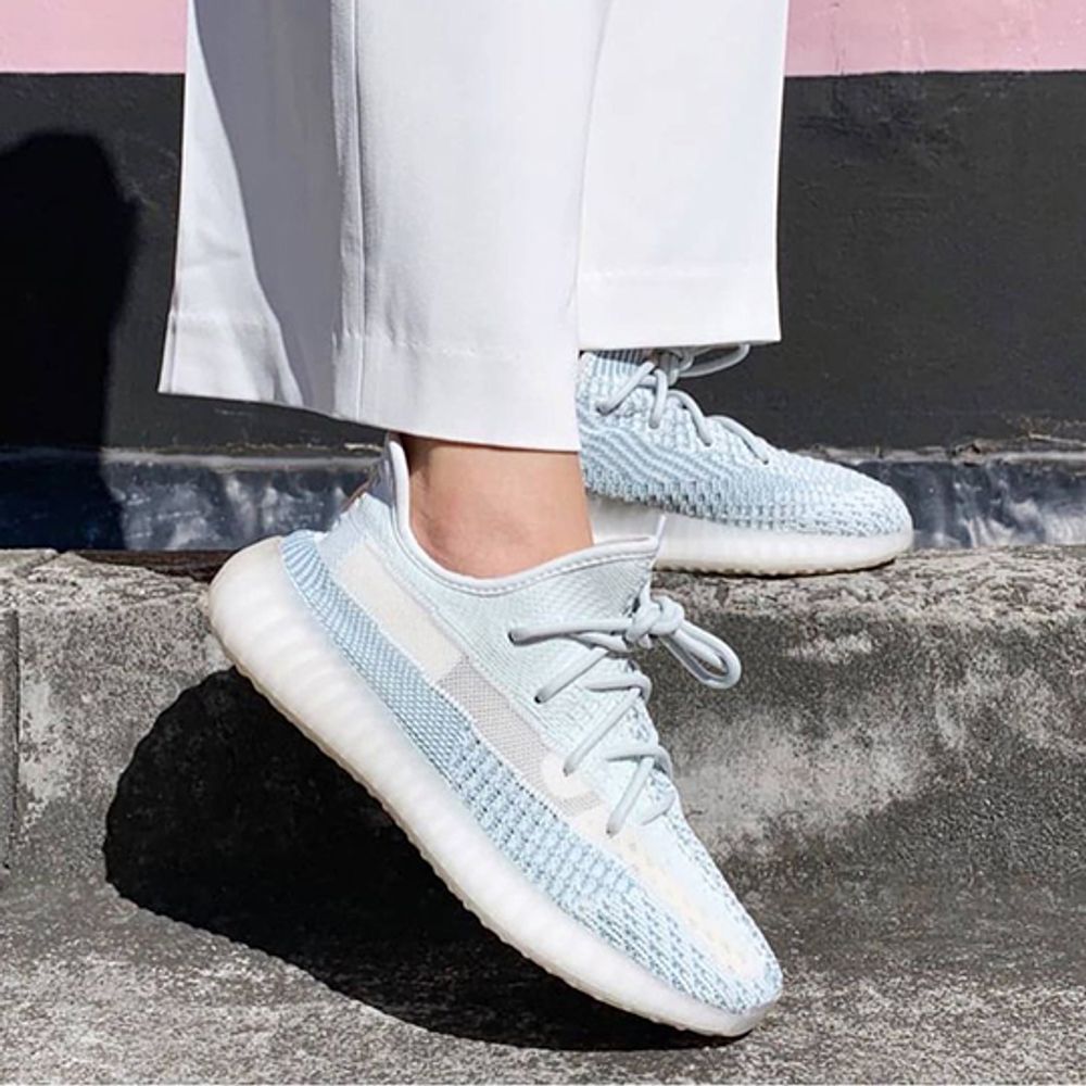 Adidas Yeezy Boost 350 V2 Mint