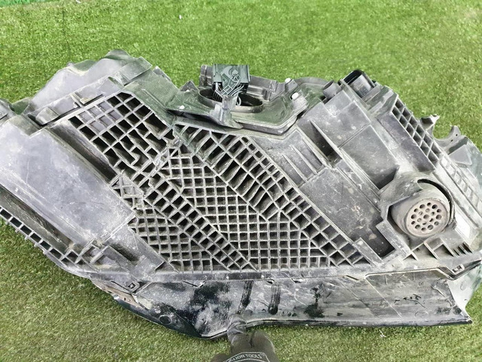 Фара левая Audi Q7 2 (2019-н.в.) LED Matrix