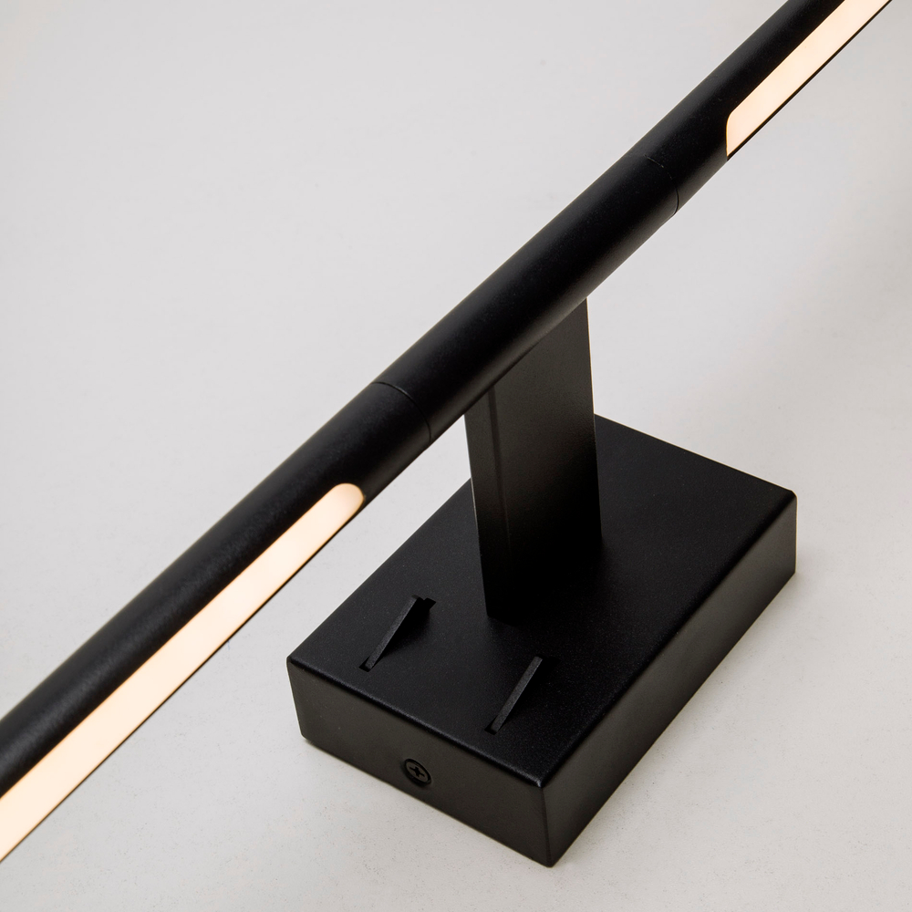 Настенный светодиодный светильник LEDtrec LT7180 BK