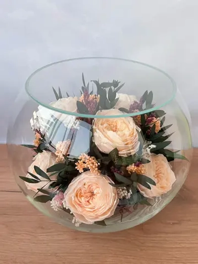 натуральные пионы в стекле, вакуум*