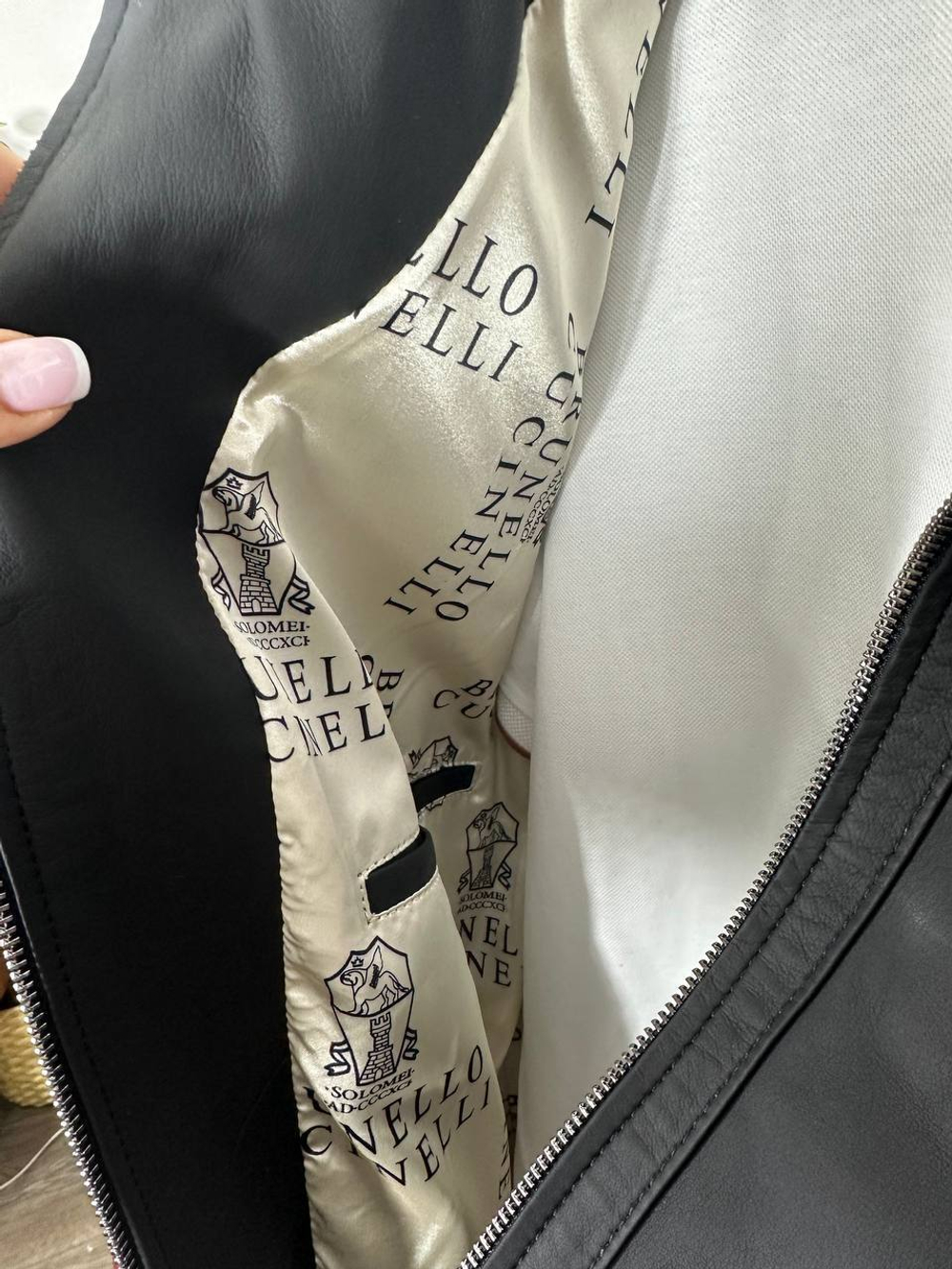 Кожаная куртка Brunello Cucinelli