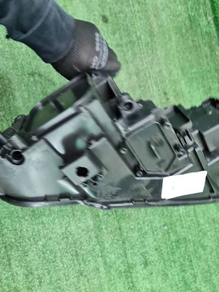 Корпус фары правый VW Tiguan 2 (2016-2020)