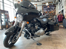 Street Glide Special Harley-Davidson Vivid Black (Поставка)