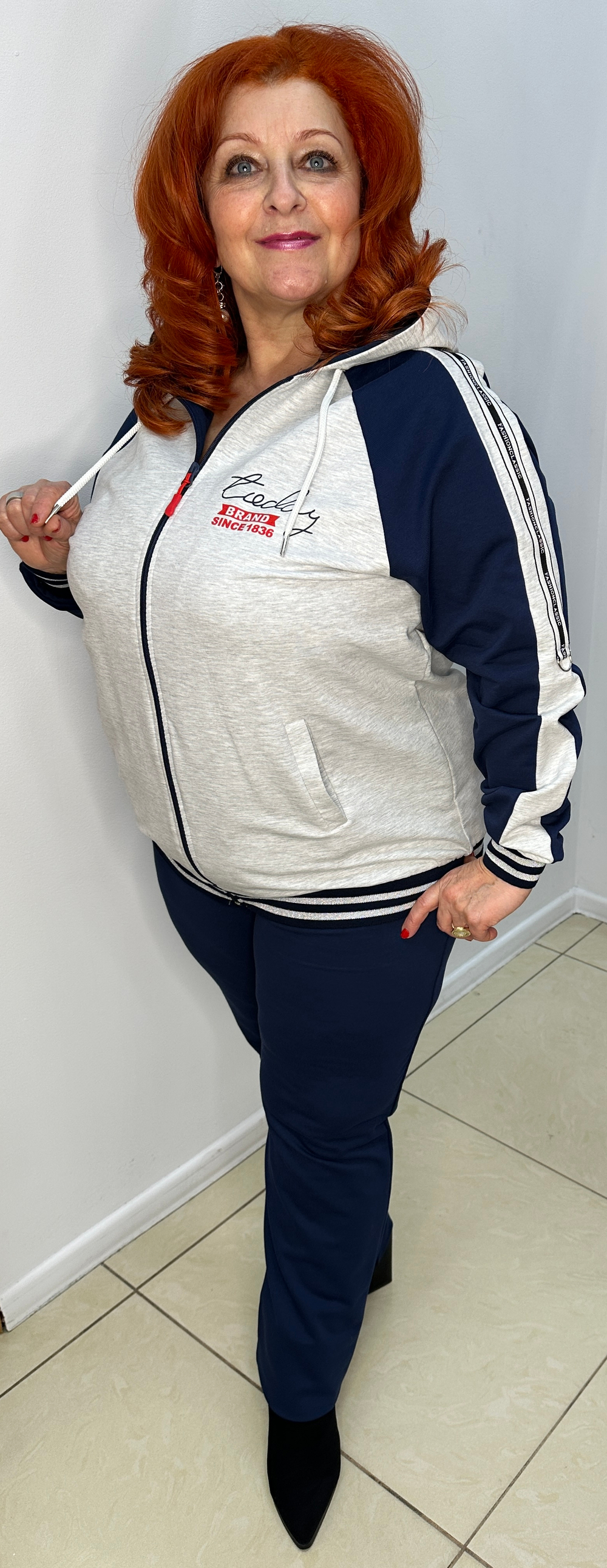 Комбинированный коттоновый спортивный костюм