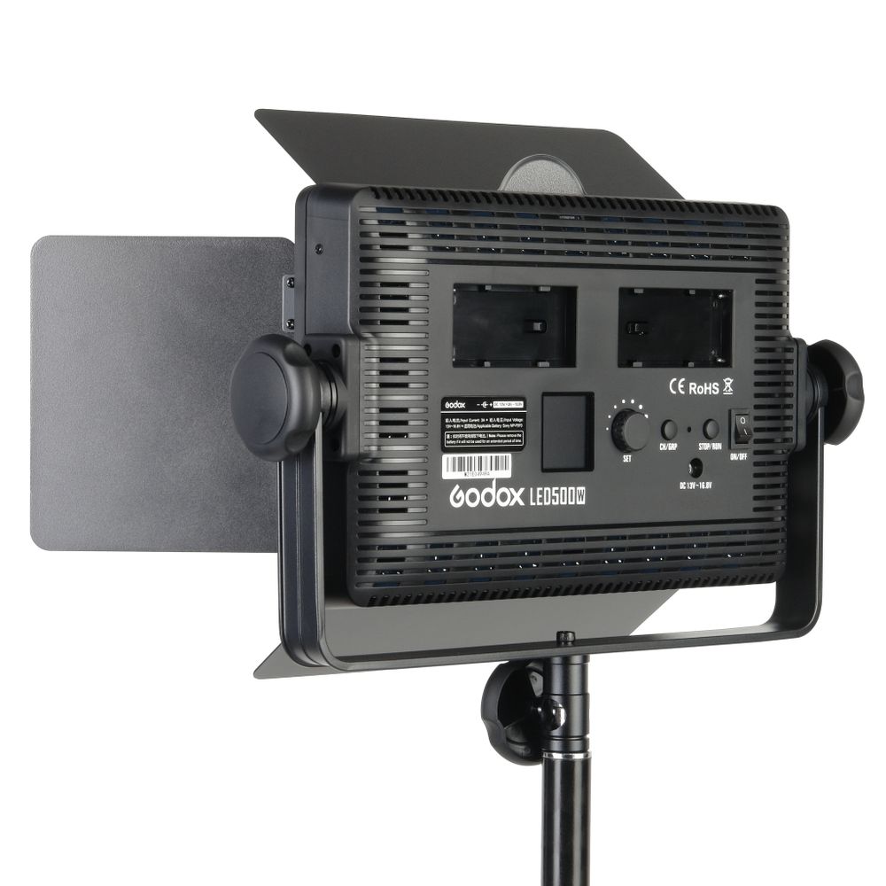 Светодиодный осветитель Godox LED500W