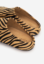 mule pony zebra latte