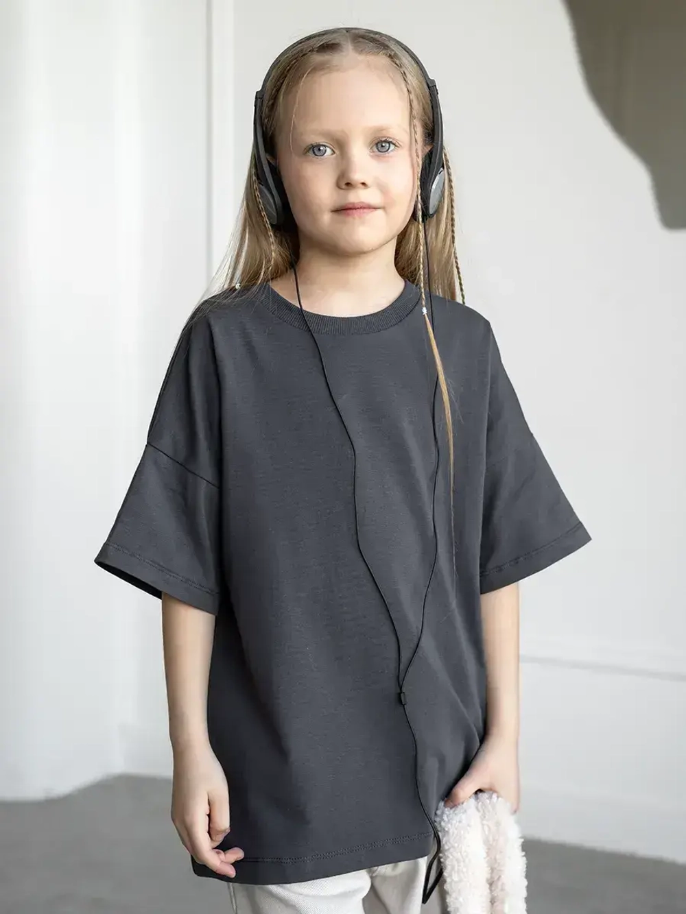 Футболка для девочки в школу