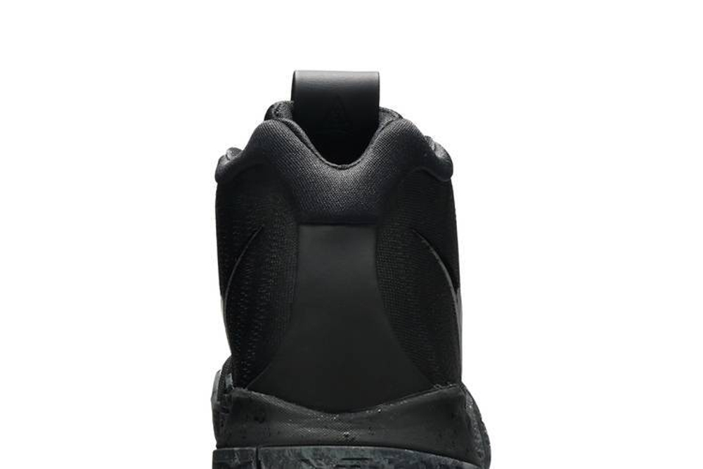 Кроссовки Nike Kyrie 4 Blackout