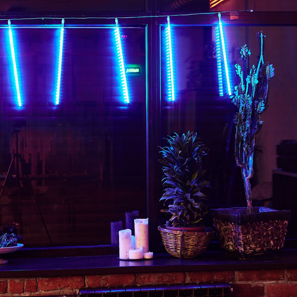 ULD-E2405-240-DTK BLUE IP44 METEOR Занавес светодиодный фигурный Падающие звезды. соединяемый. 2х0.5м. 8 подвесов. Синий свет. Провод прозрачный. TM Uniel.