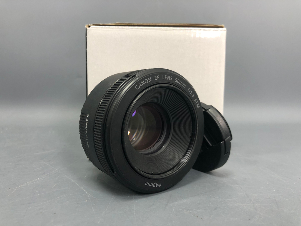 Canon EF 50mm 1.8 STM