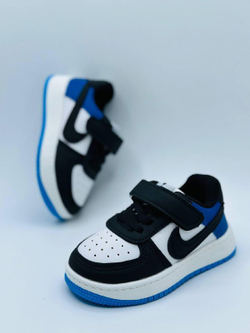 Детские кроссовки Nike Kids