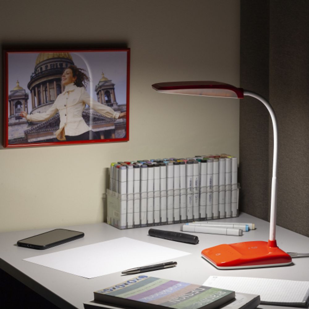 Настольный светильник ЭРА NLED-447-9W-R светодиодный красный | Светодиодные настольные лампы
