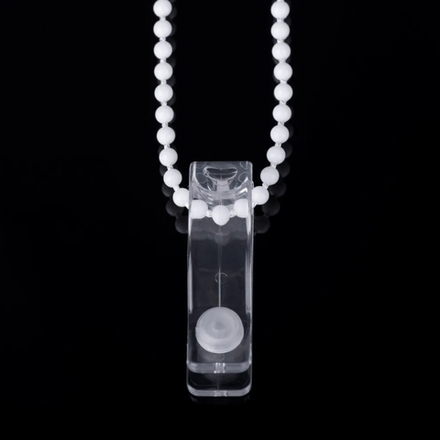 Фиксатор цепи управления с саморезом