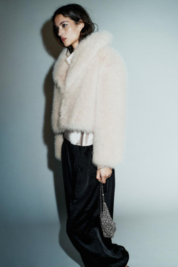 ZARA ШУБА ИЗ ИСКУССТВЕННОГО МЕХА С ВОРОТНИКОМ, ЭКРЮ