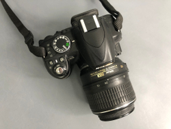 Nikon D3100 + 18-55mm 3.5-5.6G VR (9.500 кадров)