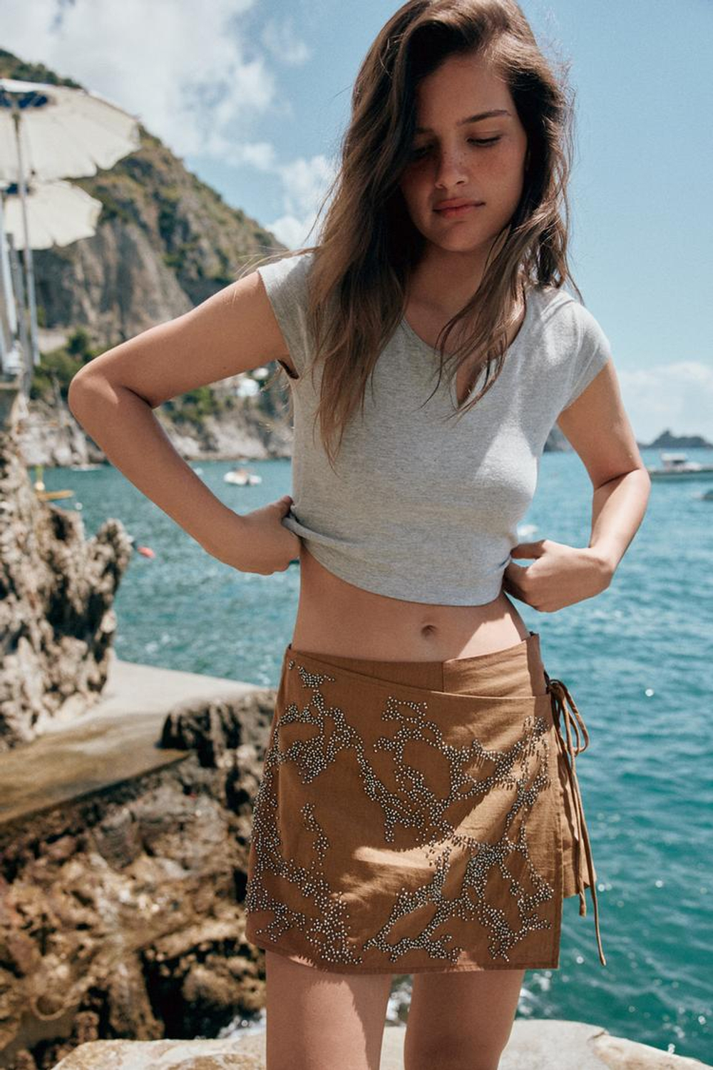 ZARA ЮБКА-ШОРТЫ С ЗАВЯЗКАМИ И БУСИНАМИ, КОРИЧНЕВЫЙ