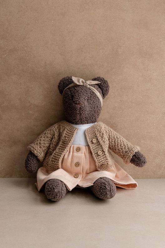 Мишка коричневый в розовом сарафане / Republic Friends