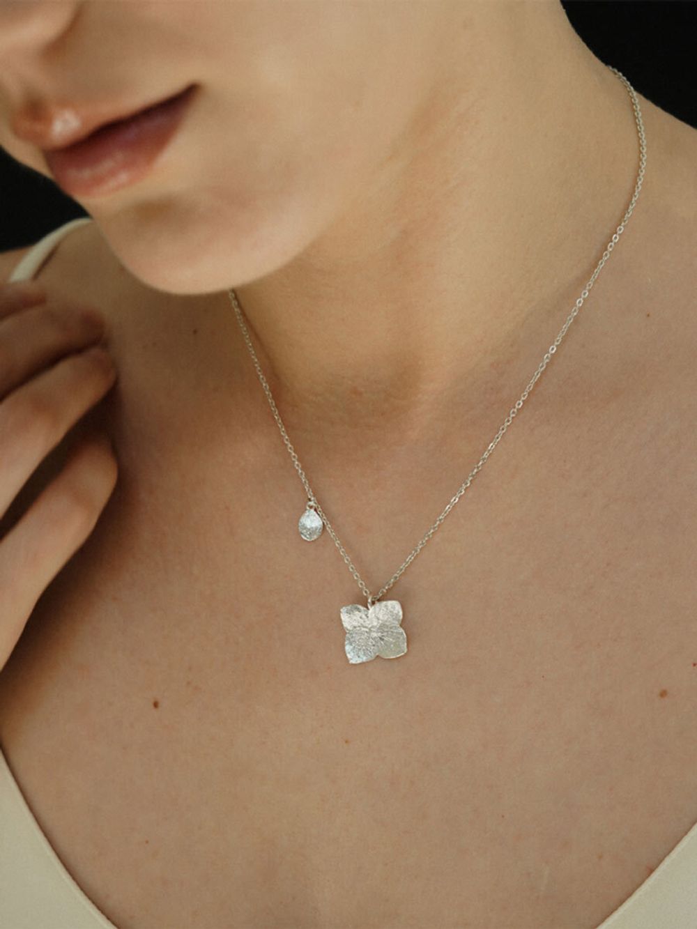 Подвеска Гортензия