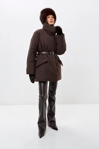 Куртка зимняя на поясе Фрости шоколадного цвета