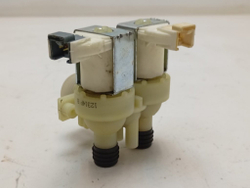 WMUF5050 кт42 Клапан подачи воды стиральной машины Hotpoint-Ariston б/у