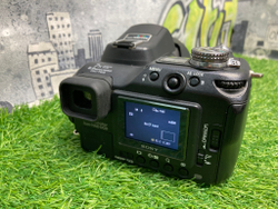 Sony Cyber-shot DSC-F828