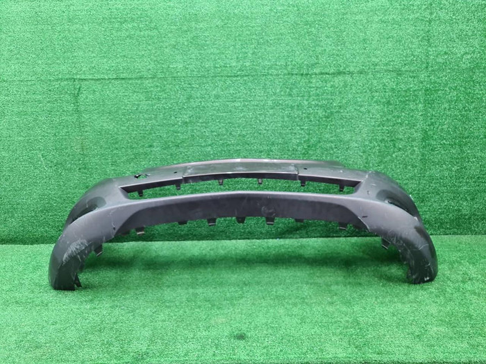 Бампер передний Mercedes V w447 (2014-2019)