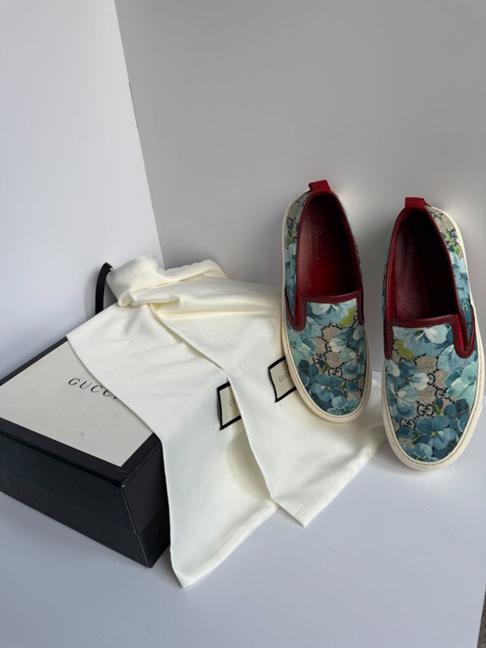 Кожаные слипоны Gucci, 36