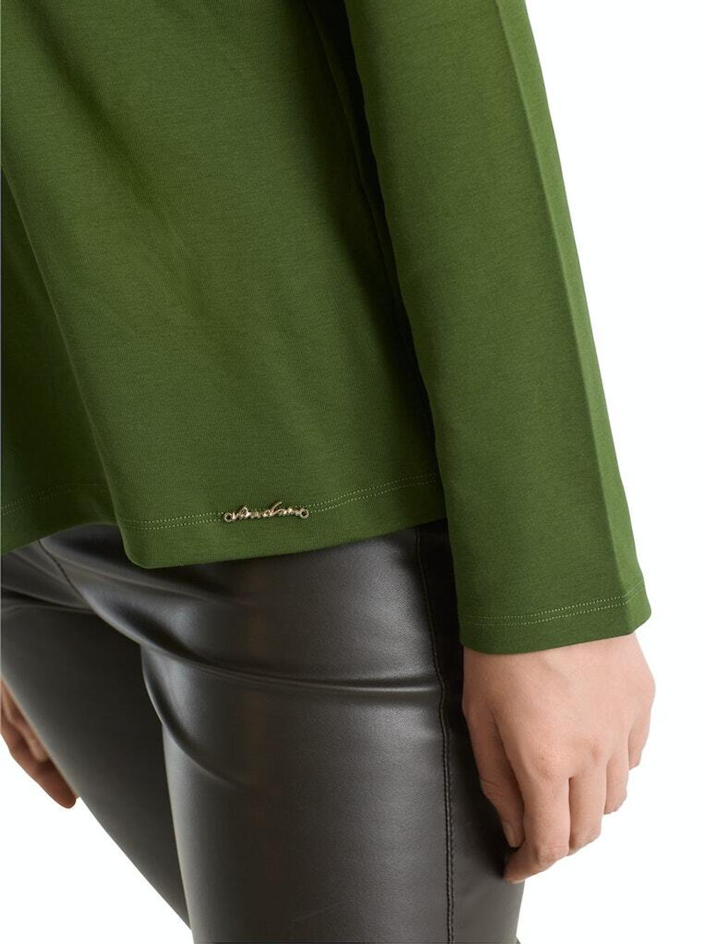 Marc-Cain-Co_HerbstWinter-2023_573_VC-48.36-J14_5