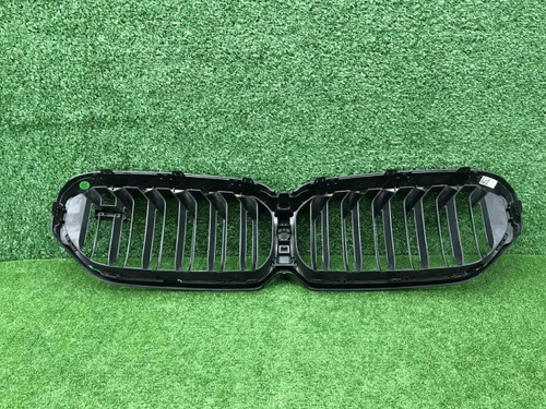 Решетка радиатора BMW M5 F90 (2020-2024)