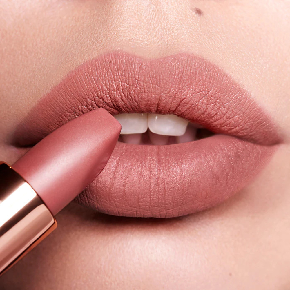 Charlotte Matte Revolution Lipstick Pillow Talk 3.5g