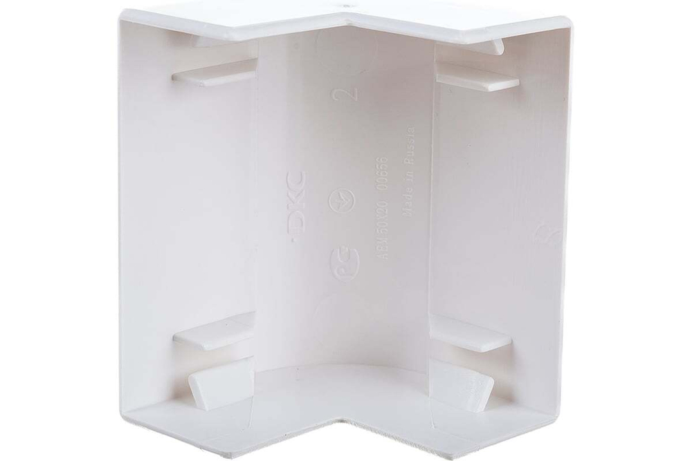 AEM 50x20 Угол внешний DKC