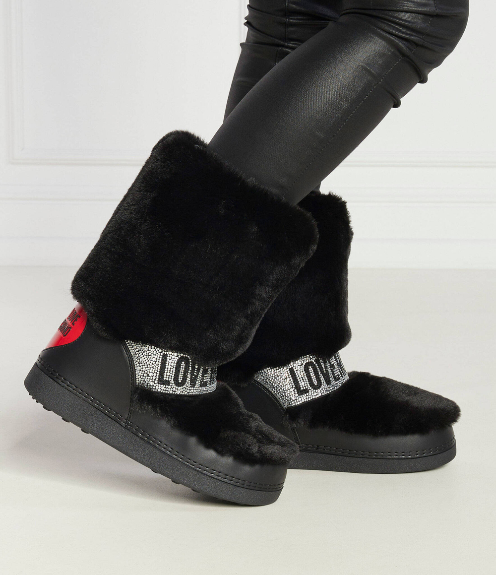 Утепленное угги Love Moschino - черный(JA24222G0HJW0)