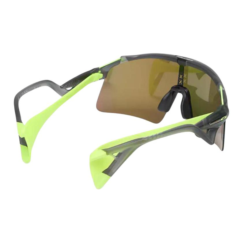 Oakley Plastic Irregular Shape Sunglasses