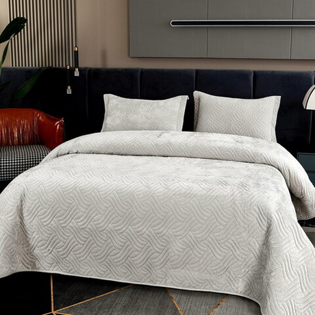 Покрывало 240x260 Sofi De MarkO Деварта светло-серое