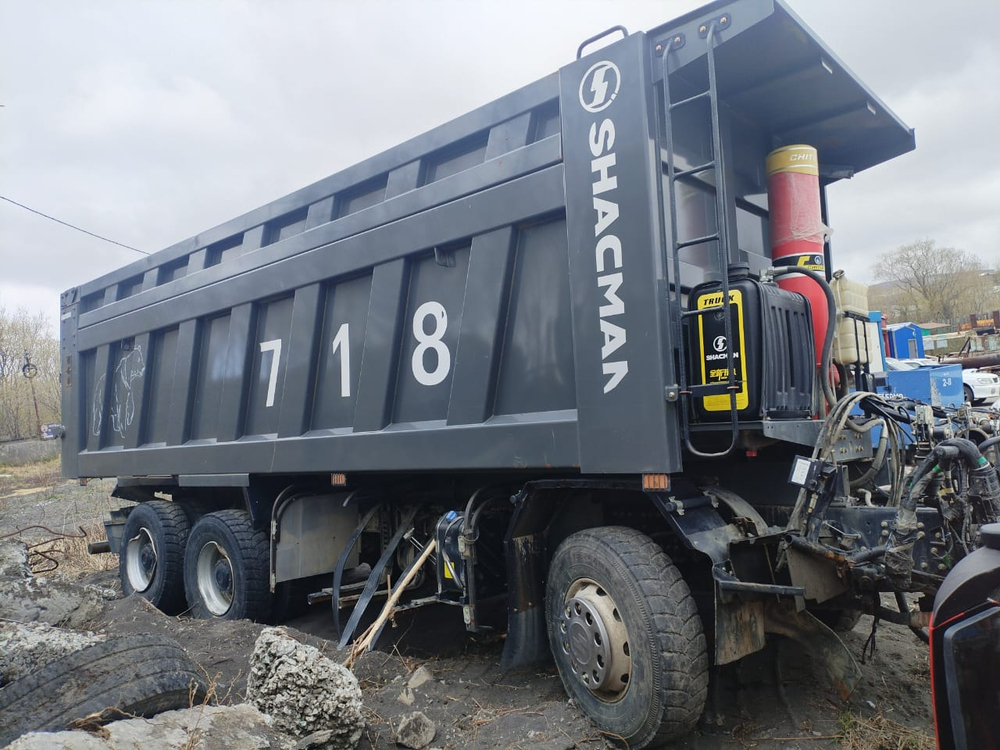 Shacman (Shaanxi) SX* 8x4 Самосвал SX331863366 (Дизельный, 12,5 л, 551 л.с., МТ)