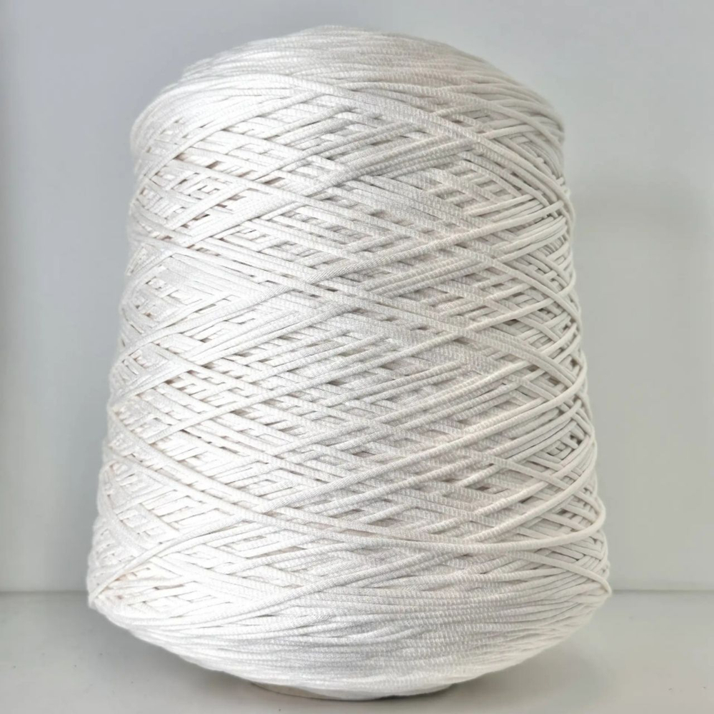 MEGA - E.Miroglio; 60% вискоза, 40%п/а; 200/100гр; шнурок; col.QTL; цвет: белый жемчужный; S703 Есть мал. бобинка 73гр.